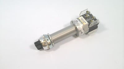 ALLEN BRADLEY 800HL-EMPJ91029