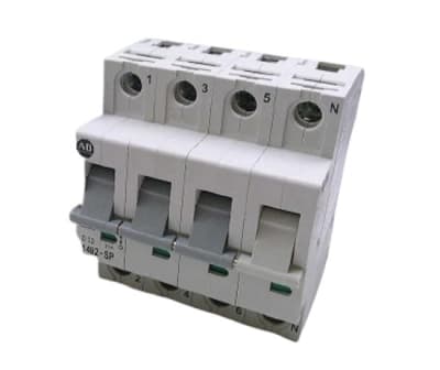 ALLEN BRADLEY 1492-SP3D320-N