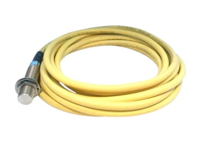 ALLEN BRADLEY 871T-MDF3NP18-H5