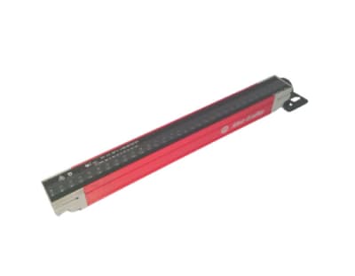 ALLEN BRADLEY 450L-E4FL0300YD