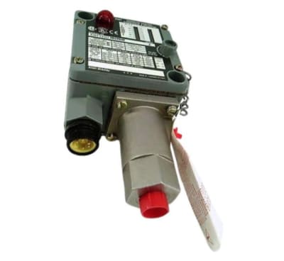 ALLEN BRADLEY 836T-T351JX81X9X6