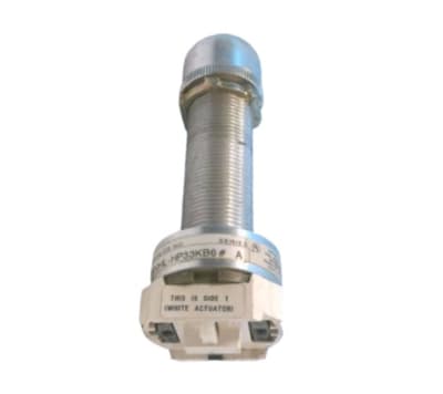 ALLEN BRADLEY 800HL-HP33KB6