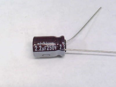 NICHICON UPW2E2R2MPD