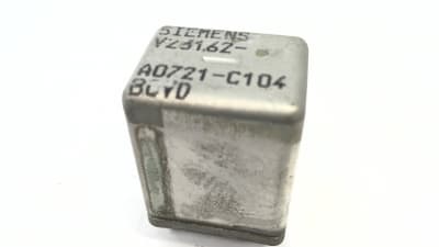 SIEMENS V23162-A0721-C104