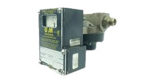 UNIVERSAL FLOW MONITORS 02GM-6BP-250V.9-M3WR-PC4M-.2D