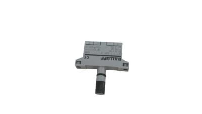 BALLUFF BES 517-561-H-RK