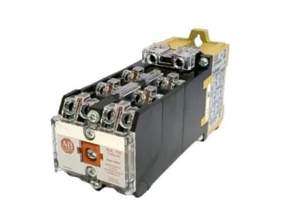 ALLEN BRADLEY 700-PK1200B11