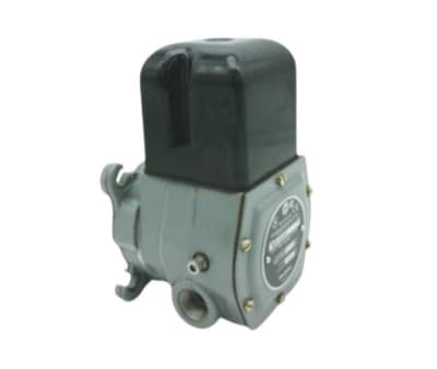 ALLEN BRADLEY 808-R3LA1