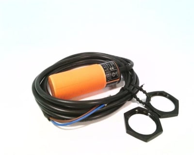 EFECTOR KI0201 KI-2015-BB0A/NI