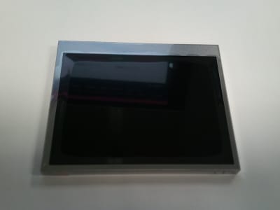 SHARP LQ035Q3DG03