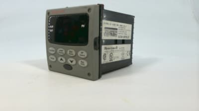 HONEYWELL DC2500-EE-0L0R-200-10000-00-0