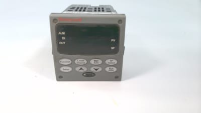 HONEYWELL DC3200-CE-100R-210-00000-00-0