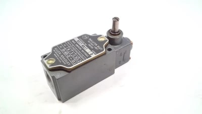 ALLEN BRADLEY 802T-NX27