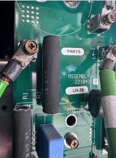 MILLER ELECTRIC 221043