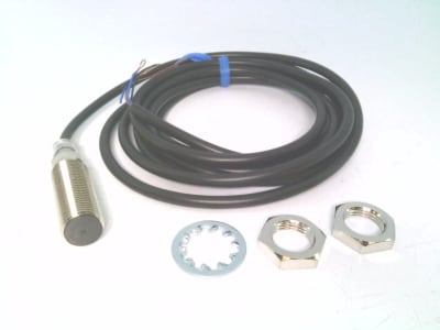 OMRON E2BM12KS02WPC12M