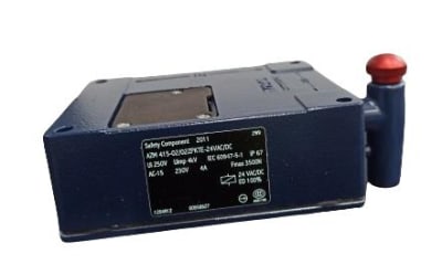SCHMERSAL AZM 415-02/02ZPKTE 24VAC/DC