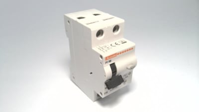 LOVATO P1RB1NC10AC030