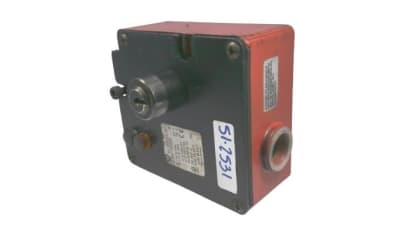 ALLEN BRADLEY 802F-TA6SM11KL