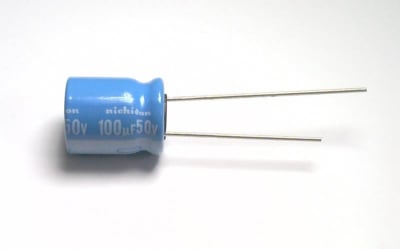 NICHICON UBT1H101MPD8