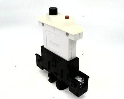 TE CONNECTIVITY CBB0300