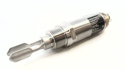 VERSA VALVES FTL31-AA4V3AAVBJ