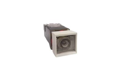 ALLEN BRADLEY 800MS-XO16A