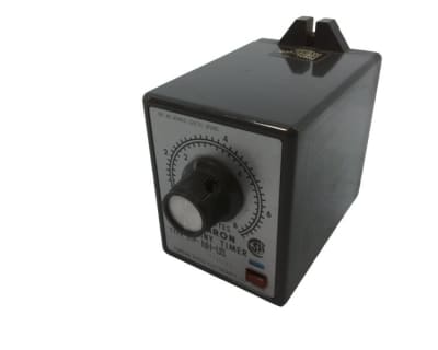 OMRON STP-NH-US-6M-110VAC