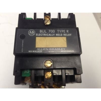 ALLEN BRADLEY 700-R320A1