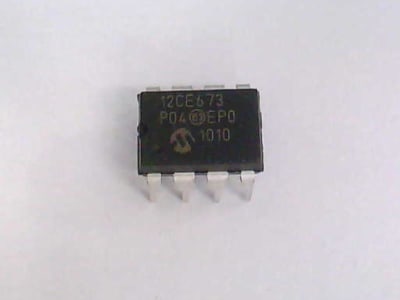 MICROCHIP TECHNOLOGY INC PIC12CE673-04/P