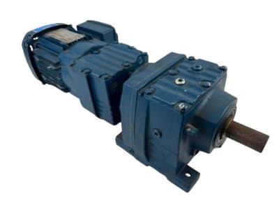 SEW EURODRIVE R37R17DRS71S4