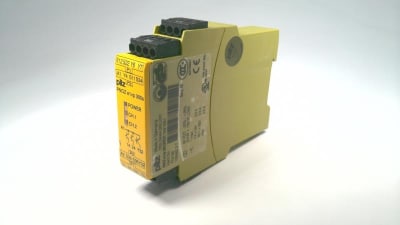 PILZ PNOZ E1VP 300/24VDC 1N/0 1N/0 T