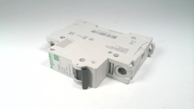 SCHNEIDER ELECTRIC M9F12104