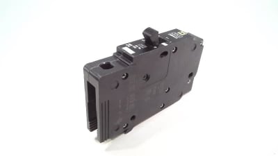 SCHNEIDER ELECTRIC EGB14035