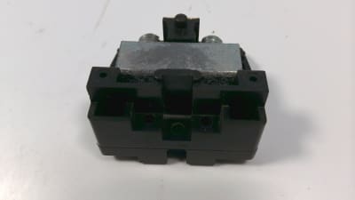 TE CONNECTIVITY 222-BU