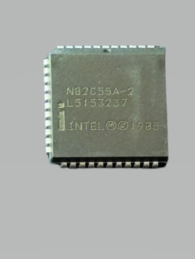 INTEL N82C55A2