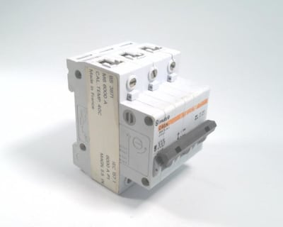SCHNEIDER ELECTRIC 21348