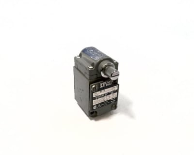 SCHNEIDER ELECTRIC 9007-B51G