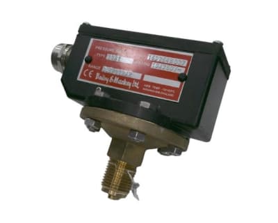 BAILEY & MACKEY 1381