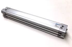 FESTO DNC-32-305-PPV-TT-R3